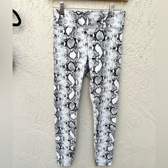 Koral python set bra and leggings gym workout black white small / medium - Picture 4 of 11